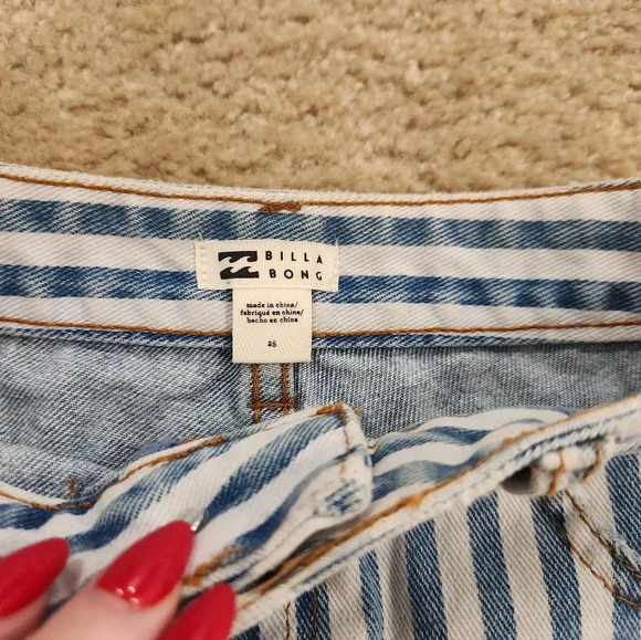 Billabong Striped Blue White Jean Shorts Size 25 Cut Off Womens #R418 - Picture 2 of 4